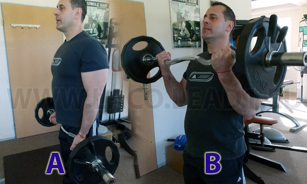 Cvik - Bicepsový zdvih s  SZ-tyčou v stoji 